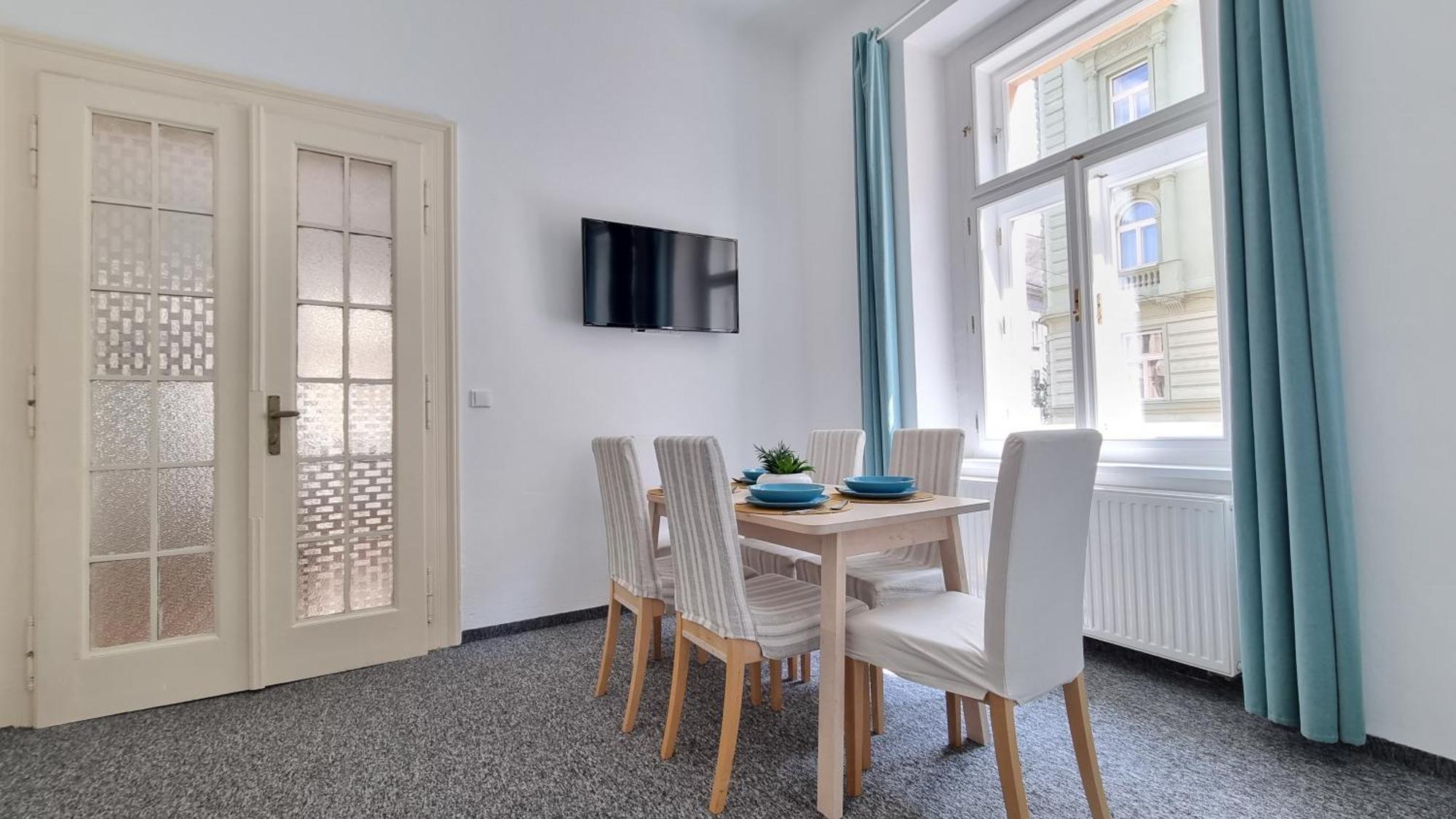 Finnem Rentals Tyrsova Praha Eksteriør bilde