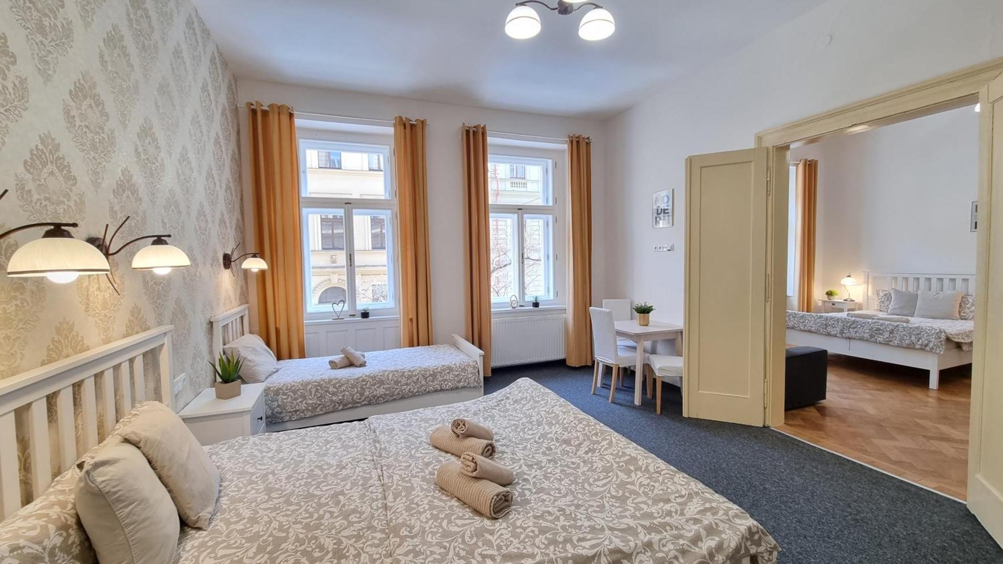 Finnem Rentals Tyrsova Praha Eksteriør bilde